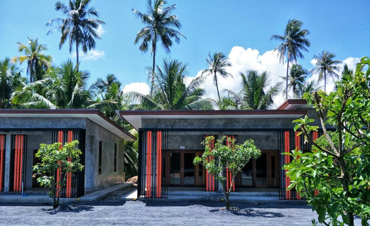Klang Aow Seafood & Resort Khanom Eksteriør bilde